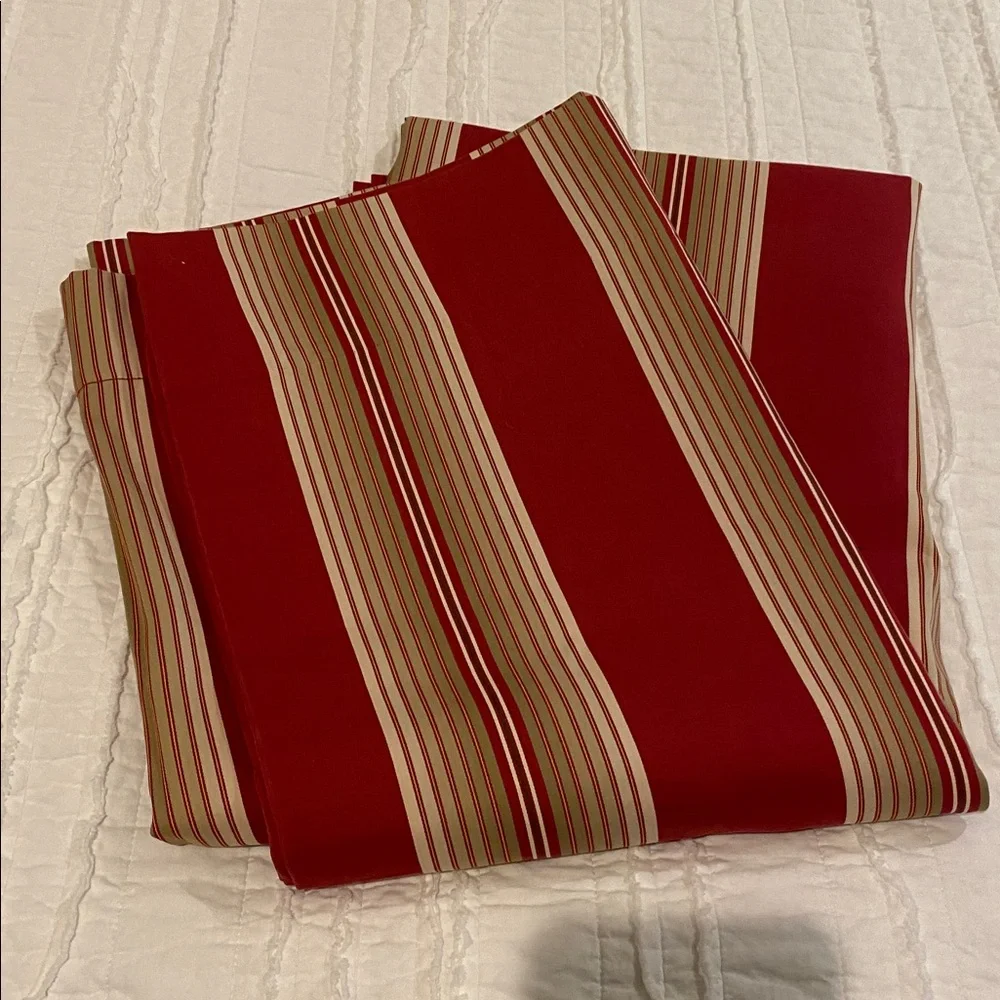 POTTERY BARN NWOT
